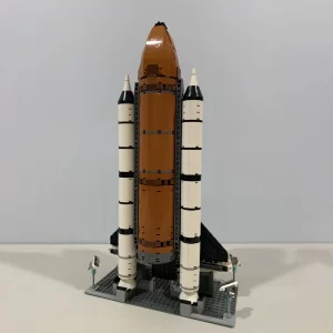 Technical Apollo 10231 Saturn Space Shuttle Model Kit – Detailed and Educational