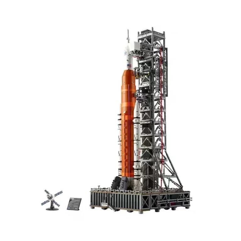 10341 NASA Artemis Space Launch System Model – Detailed Replica for Space Enthusiasts
